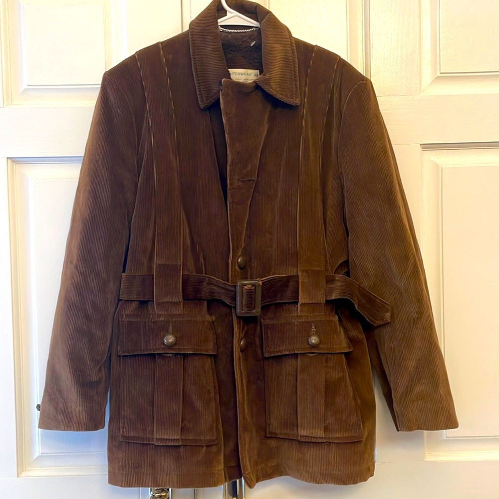 Stylish Vintage Kmart Men’s Belted Outerwear Jacket, size 40. Brown Corduroy.
